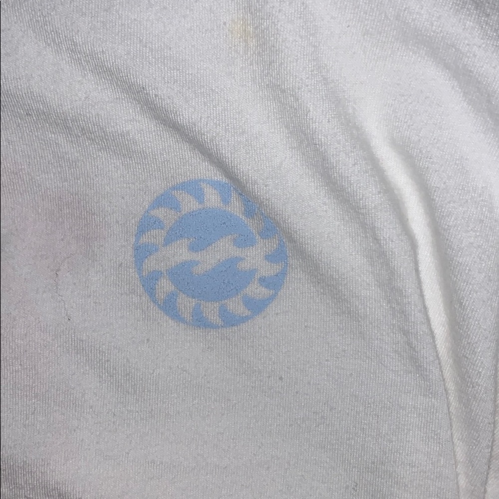 tshirt - Picture 3 of 5